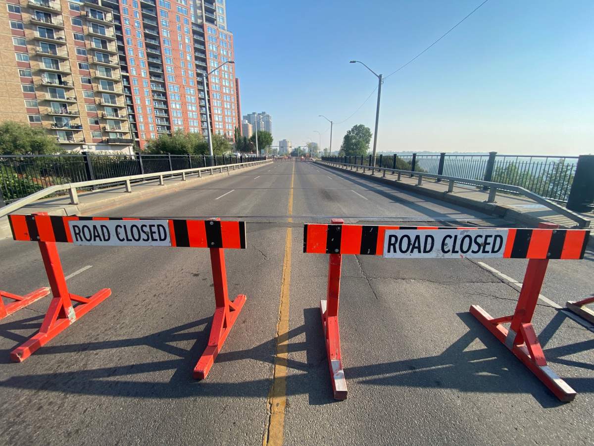 Jasper Avenue between 90 and 91 Street closed Monday, Aug. 22, 2022 for replacement of the Latta Bridge. The section of roadway is expected to be closed until fall 2023.