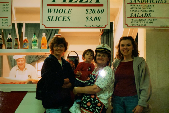 From left to right: Luigi Scanga, Cathy Wright, Sydney Scanga, Maria Scanga, Robin Scanga