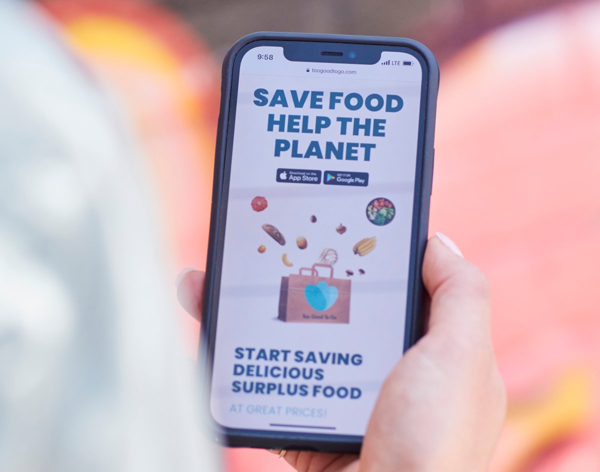 New phone app allows user to buy food that would have otherwise gone to waste.