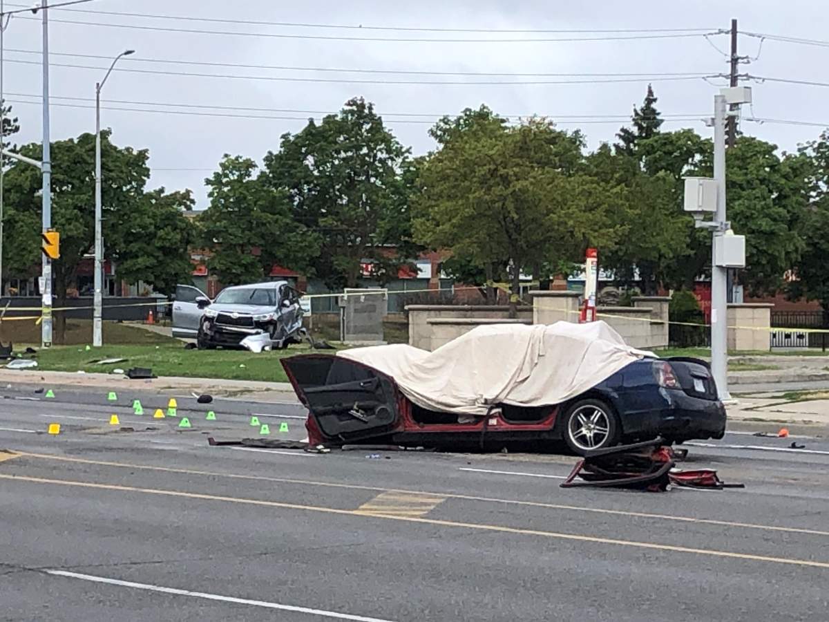 1 dead, 2 others injured after two-vehicle crash in Toronto - image