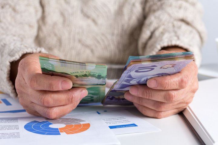 What would you do with $5,000? Here’s what Canadians said amid high inflation