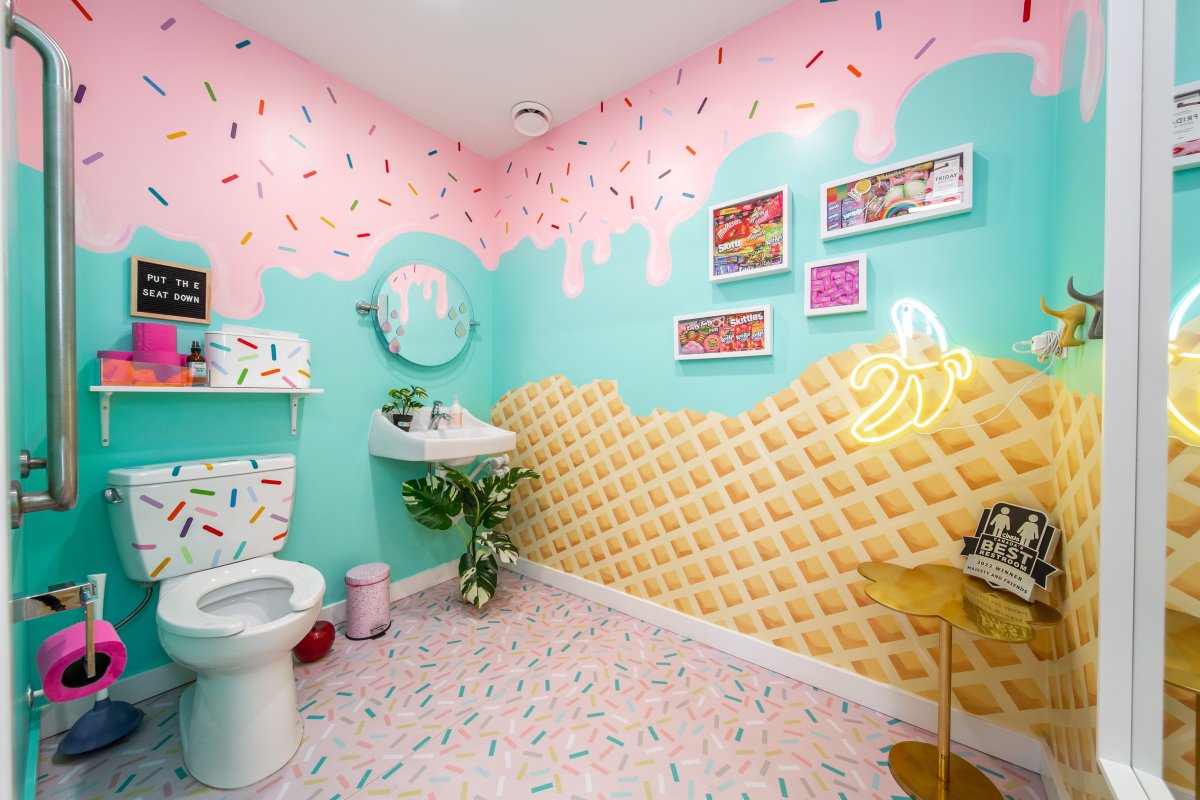Edmonton boutique Majesty and Friends is the winner of the 2022 Cintas Canada's Best Restroom Contest.