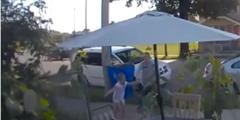 Doorbell camera shows 6-year-old girl escape alleged kidnapping in Ohio