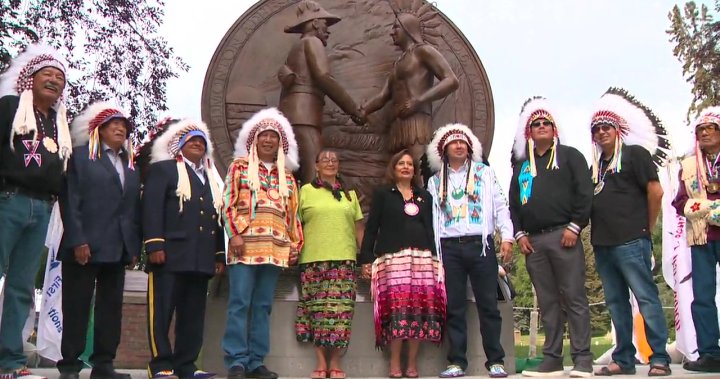 Treaty Six monument unveiled in Edmonton