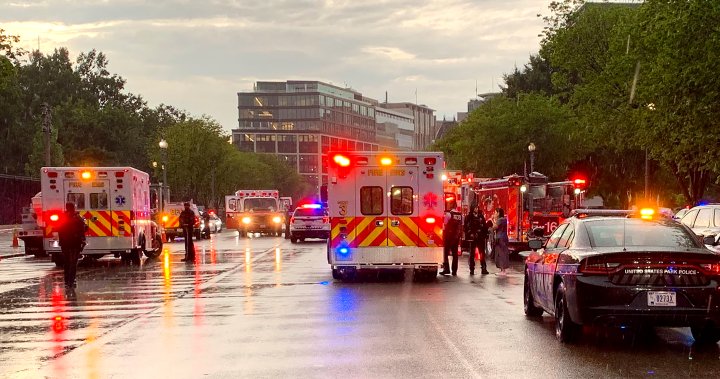 Lightning strike near White House kills Wisconsin couple, injures 2 others