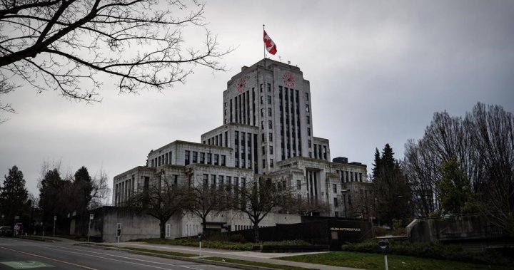 Vancouver councillors mull 5% increase to property taxes in 2023 budget
