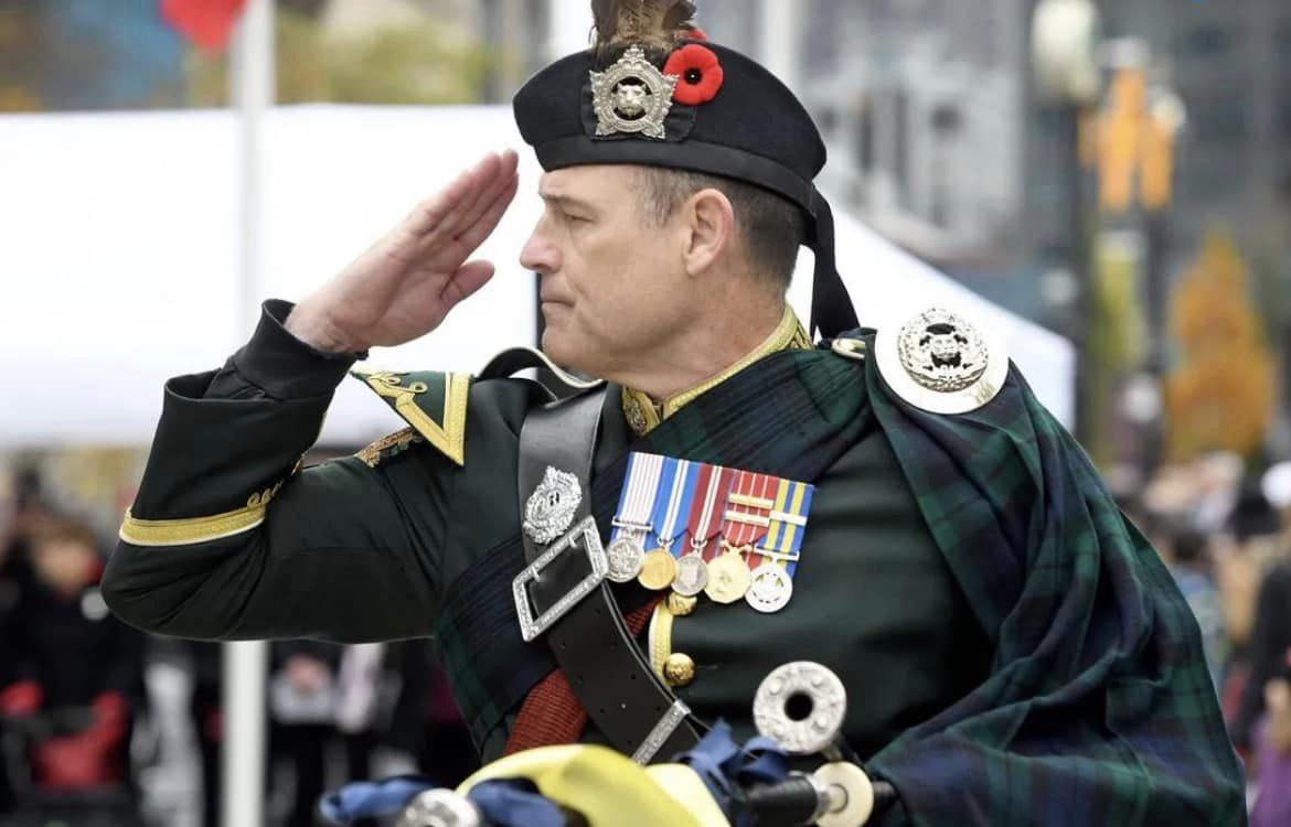 The Commanding Officer, Regimental Sergeant Major, Pipe Major, and Cpl Korten of the Argyll and Sutherland Highlanders of Canada had the honour of taking part in the state funeral of Her Majesty Queen Elizabeth II on Sept. 19, 2022, in London, U.K.