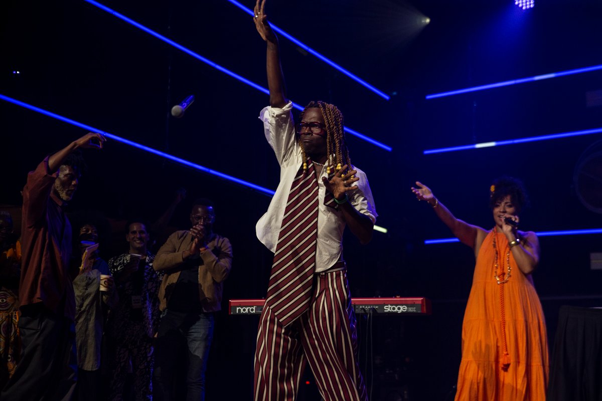 Pierre Kwenders drops the mic after winning the Polaris Music Prize Award in Toronto on Monday, September 19, 2022. 