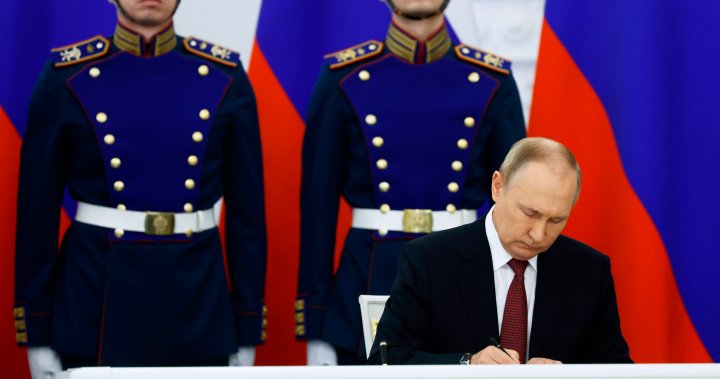 Canada slaps new sanctions on Russia after Putin annexes Ukrainian regions