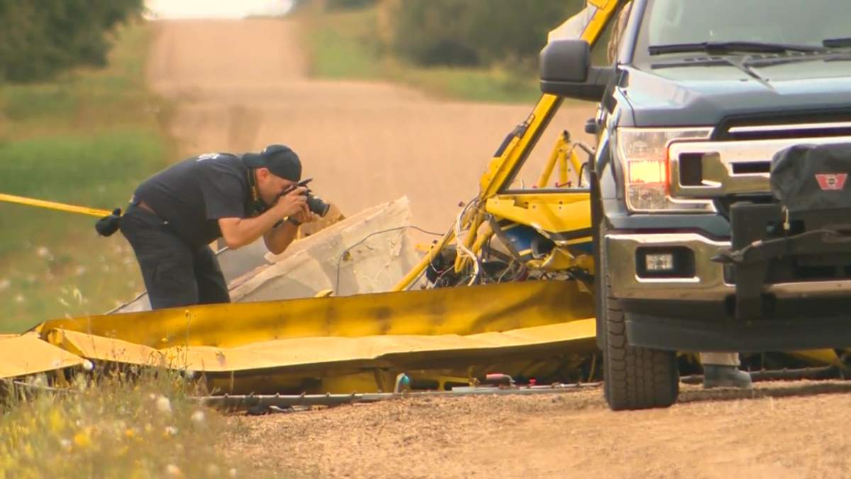 The Transportation Safety Board of Canada (TSB) investigating after an Air Tractor 502B crop duster plane crashed on a road near Donalda, Alta. on September 12, 2022.