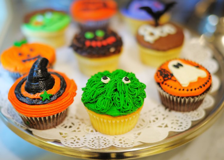 Halloween Cupcake Decorating - image