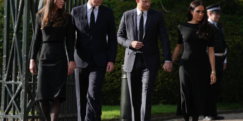 ‘Both Couples Found It Hard’ During ‘Awkward’ Windsor Castle Walkabout