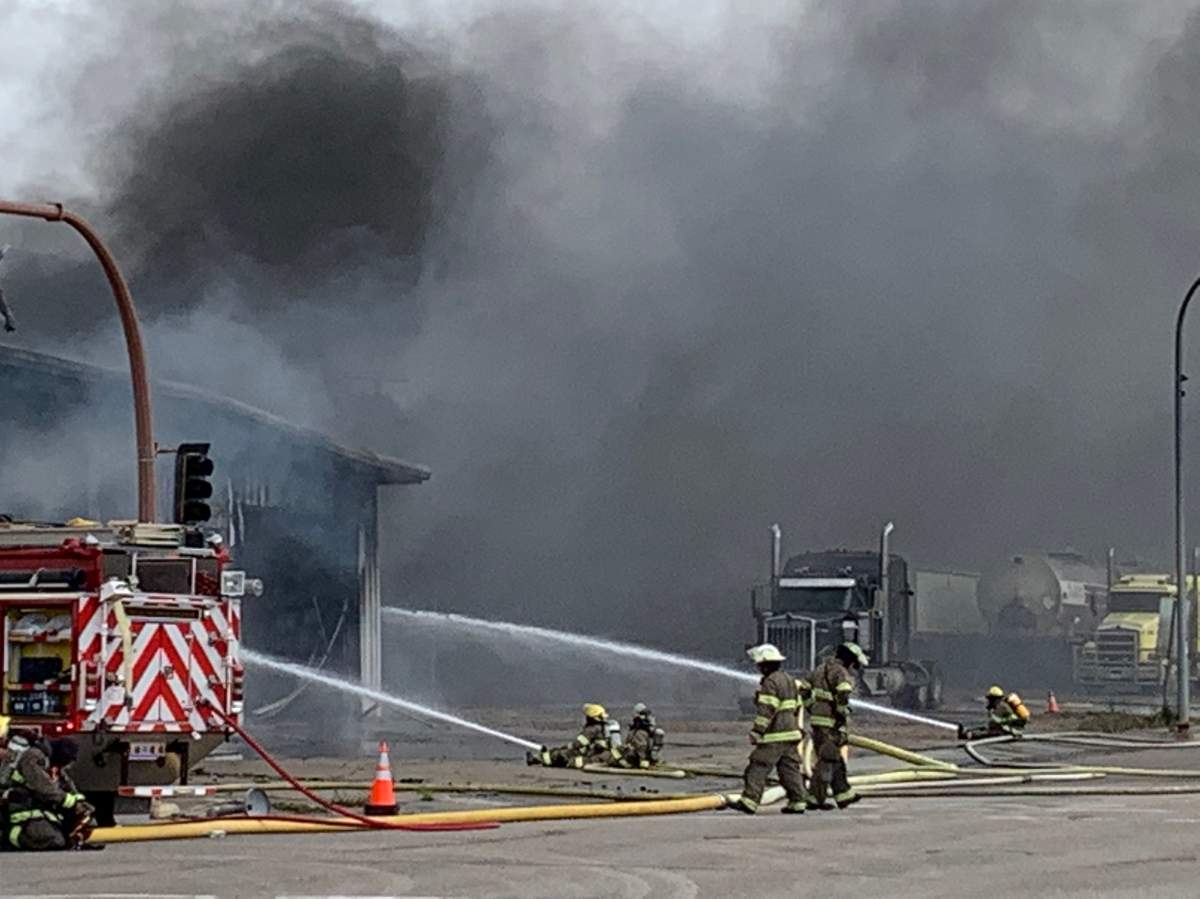 A large fire at Full Throttle Truck & Trailer Repair in Vegreville, Alta. on Monday, Sept. 19, 2022.