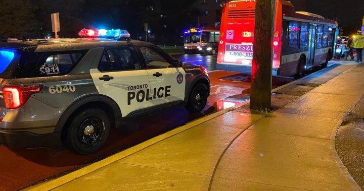 Police, paramedics respond to reports of person hit by TTC bus in Scarborough – Toronto