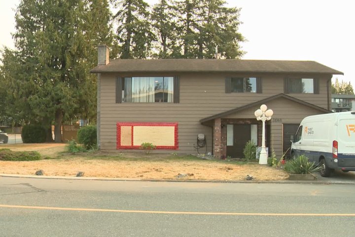 ‘Prolific offender’ arrested after crashing into Abbotsford, B.C. home