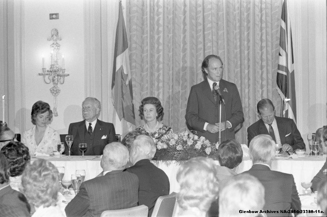 Queen Elizabeth II at a dinner with Prime Minister Pierre Trudeau at the Fairmont Palliser hotel in downtown Calgary in 1973.
