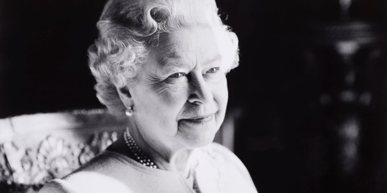 The story behind the portrait used to announce Queen Elizabeth II's death