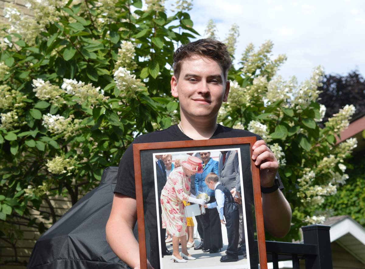 Robertson Hollingsworth Queen Elizabeth II