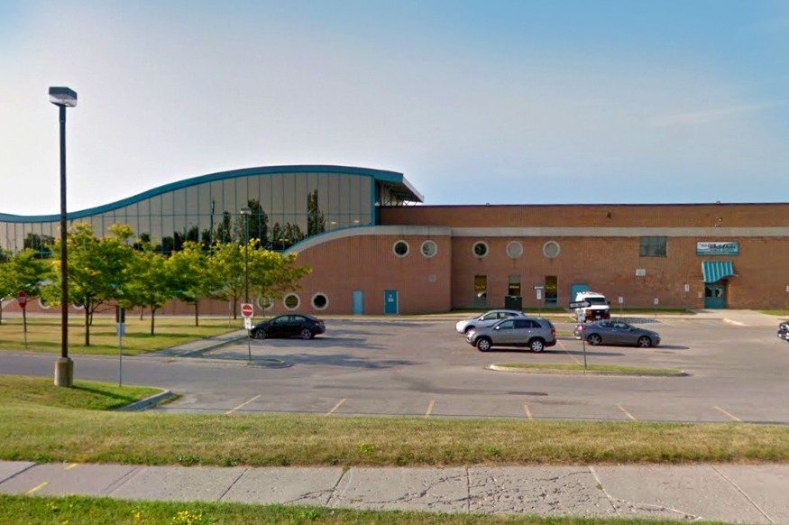 White Oaks Public School in London, Ont., will be closed again Friday Sept. 16 due to a continued power outage.