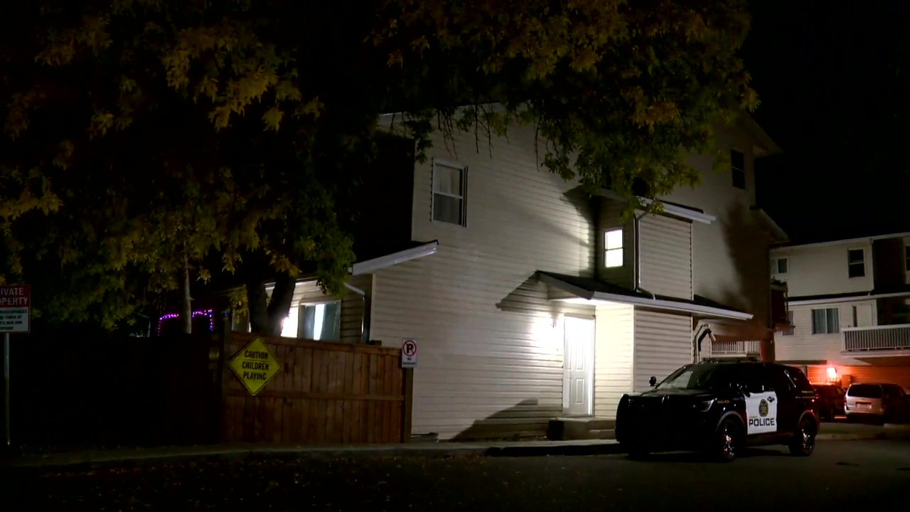 Полицейската служба в Калгари казва че предстои повдигане на обвинение