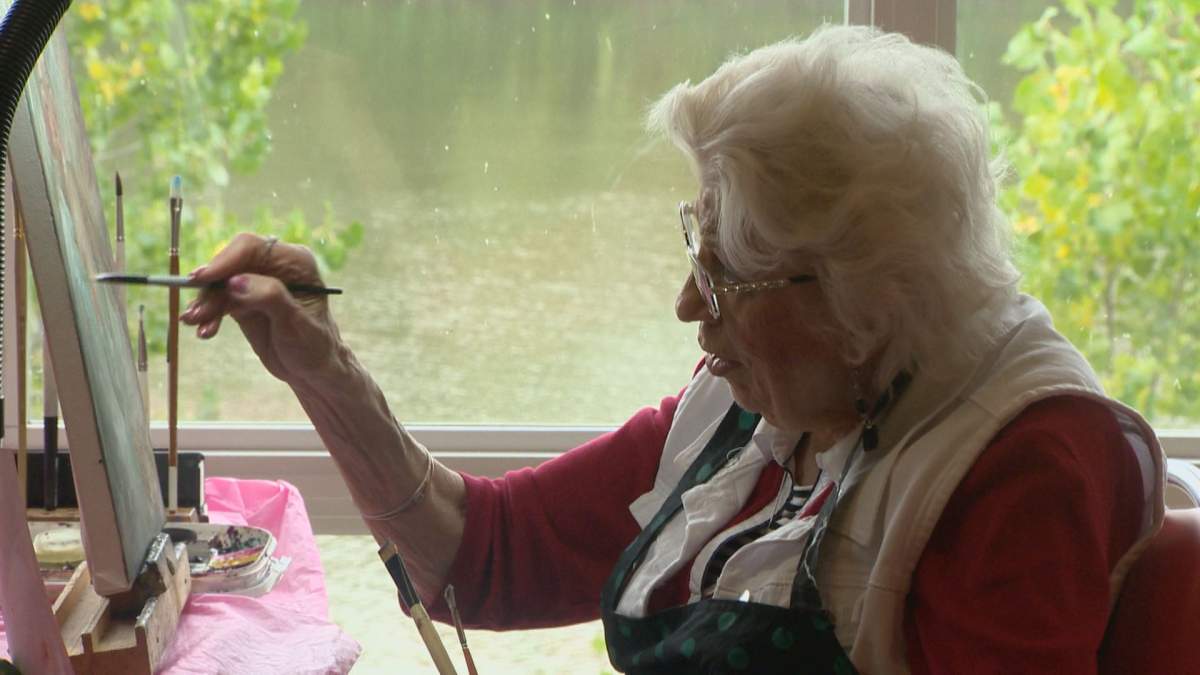 Anderson teaches art classes at the River Ridge Retirement Residence in Winnipeg.