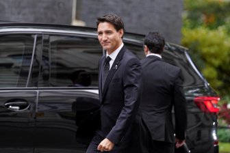 Eski Başbakan Stephen Harper Londra'da Kanada Düzenine Yatırım Yaptı - Ulusal | Globalnews.ca