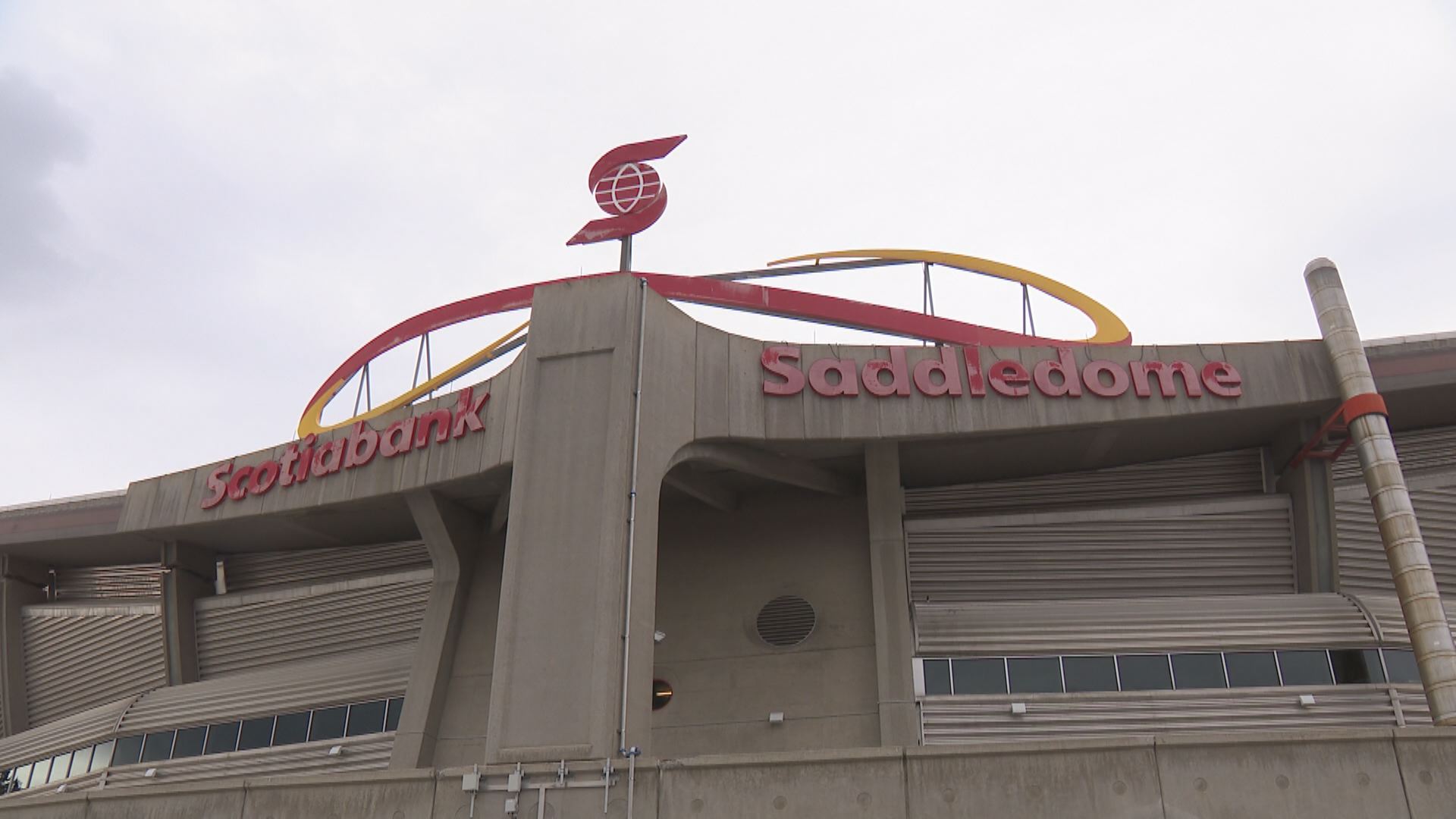 Stampede Stories: Bills fan behind Hurdle Avenue sign