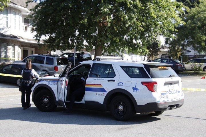 Surrey police investigating shooting on residential street near Scott Road