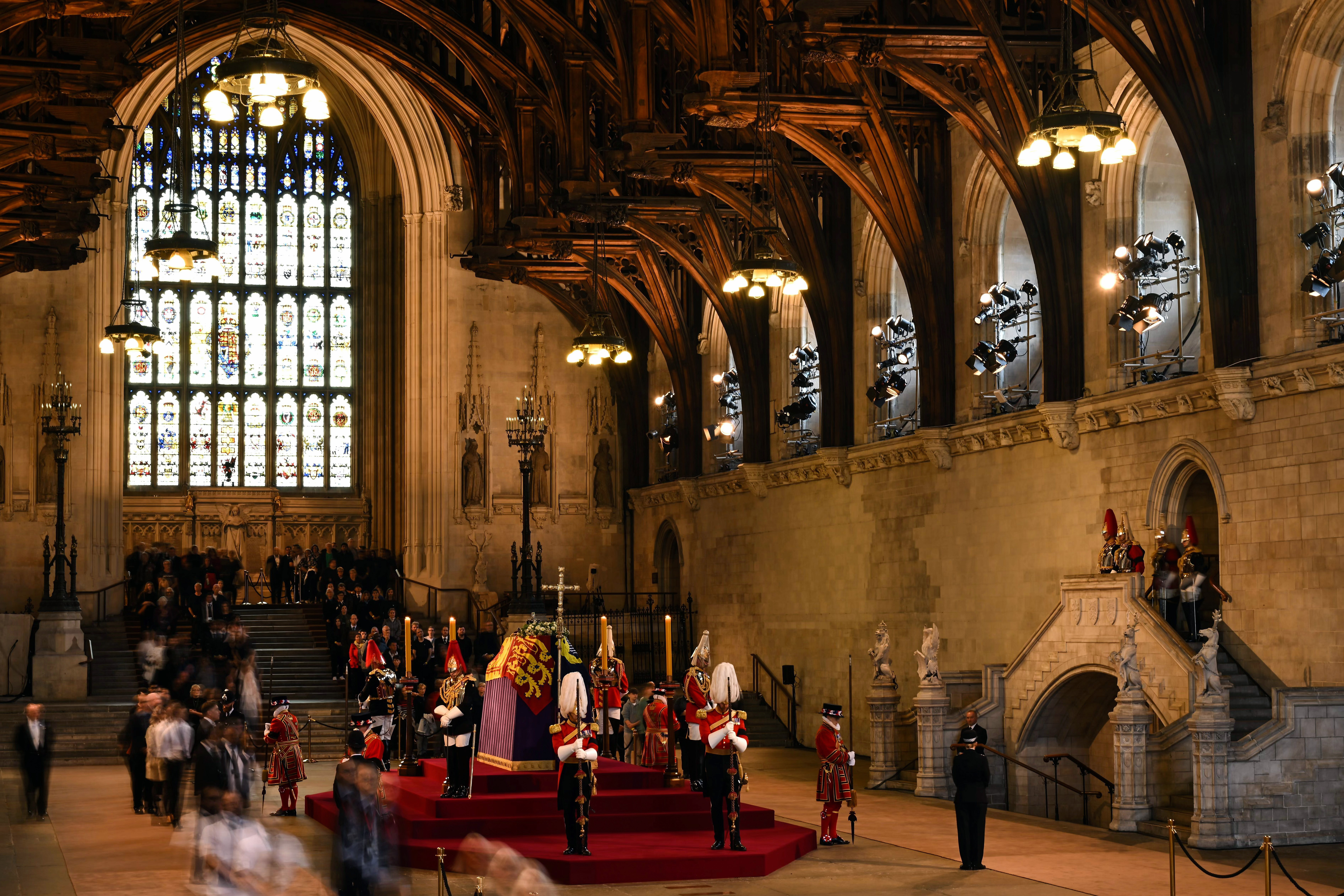 A Peek Inside The History Of Westminster Hall Where Queen Elizabeth   Westminster Hall Queen Elizabeth 