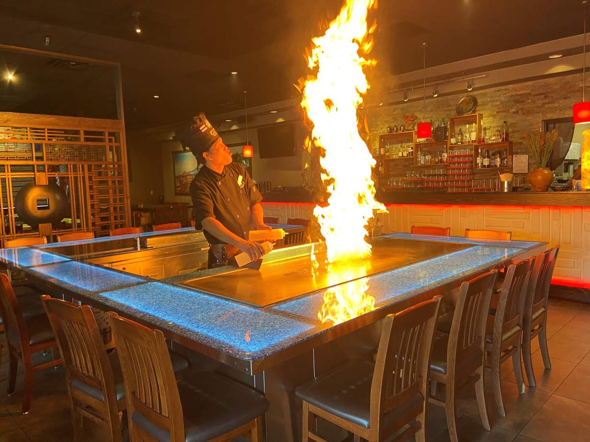 OMO Teppan & Kitchen chef