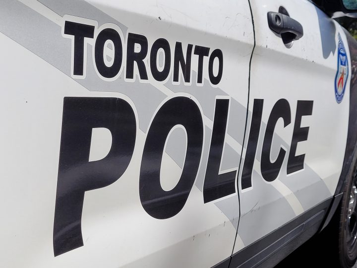 Portion of Toronto s Don Valley Parkway closed amid police