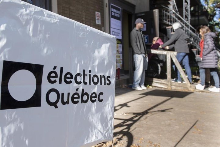 Bad signs: Quebec political parties ticketed for election poster infractions