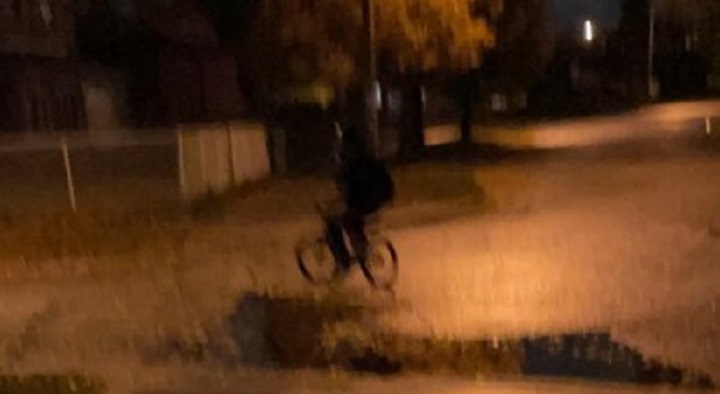 Toronto police search for man on bike in relation to sexual assault investigation