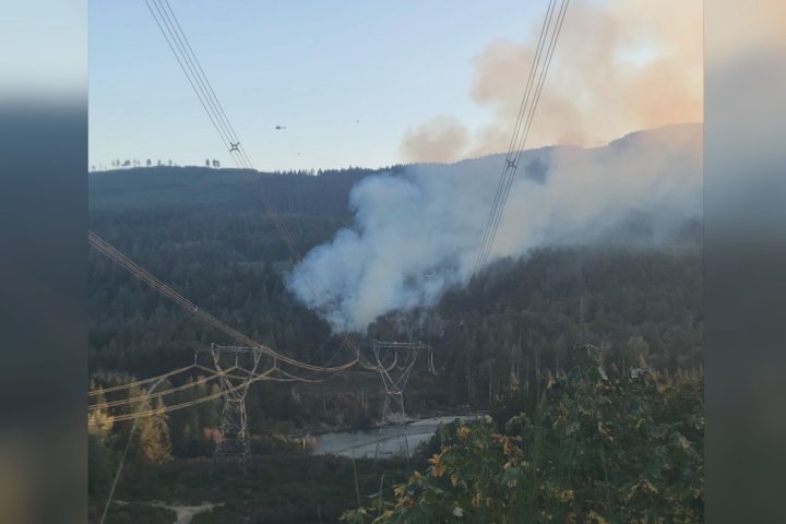 Wildfire sparks 10 km west of Duncan, B.C. on Vancouver Island