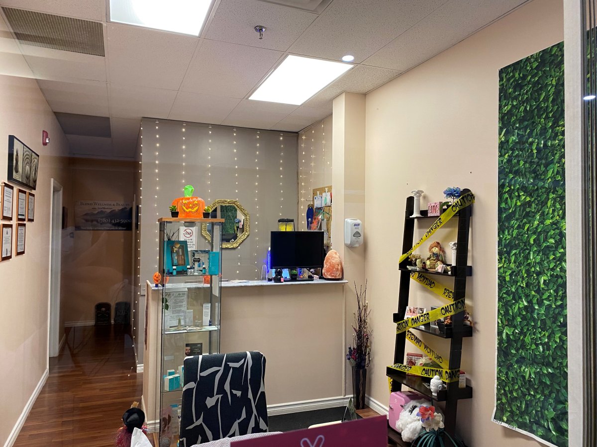 Woman posing as aesthetics doctor charged with fraud Edmonton police Edmonton Globalnews.ca