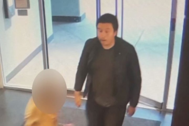 Man accused in random Vancouver lobby attack released, prompting police warning