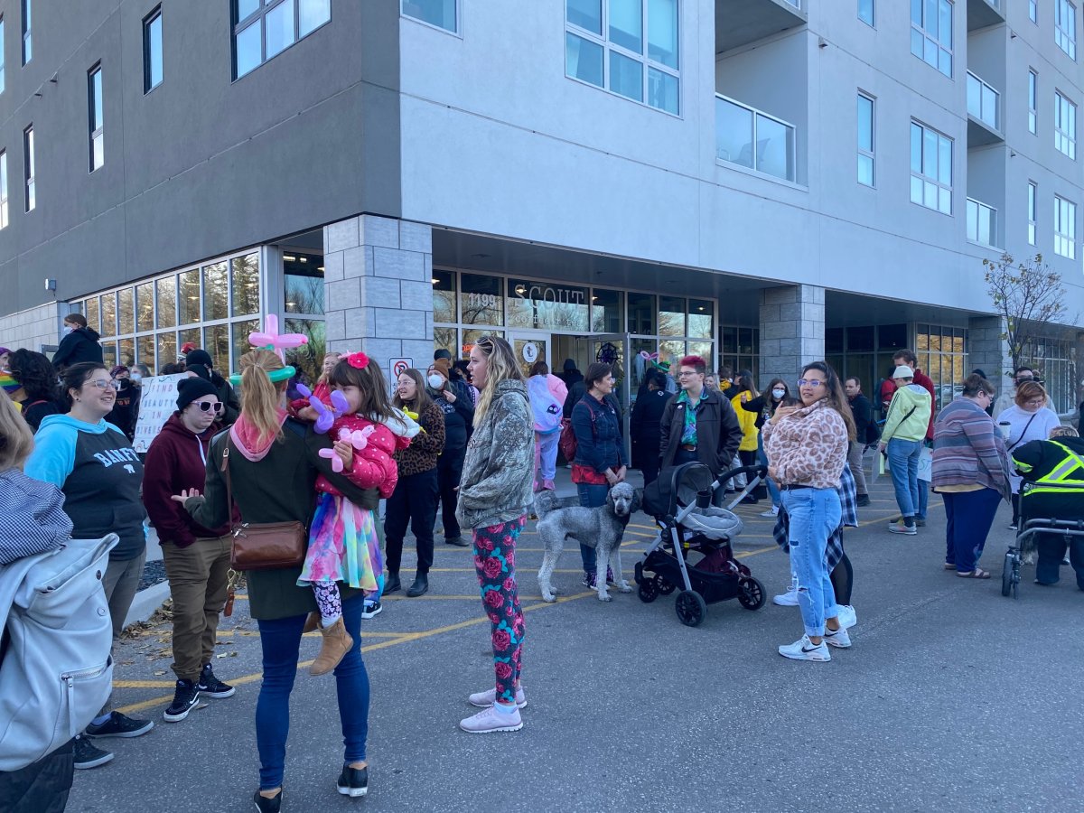 Supporters rallied together Saturday to drown out hate directed at a Winnipeg cafe for hosting a kid's drag queen story time.