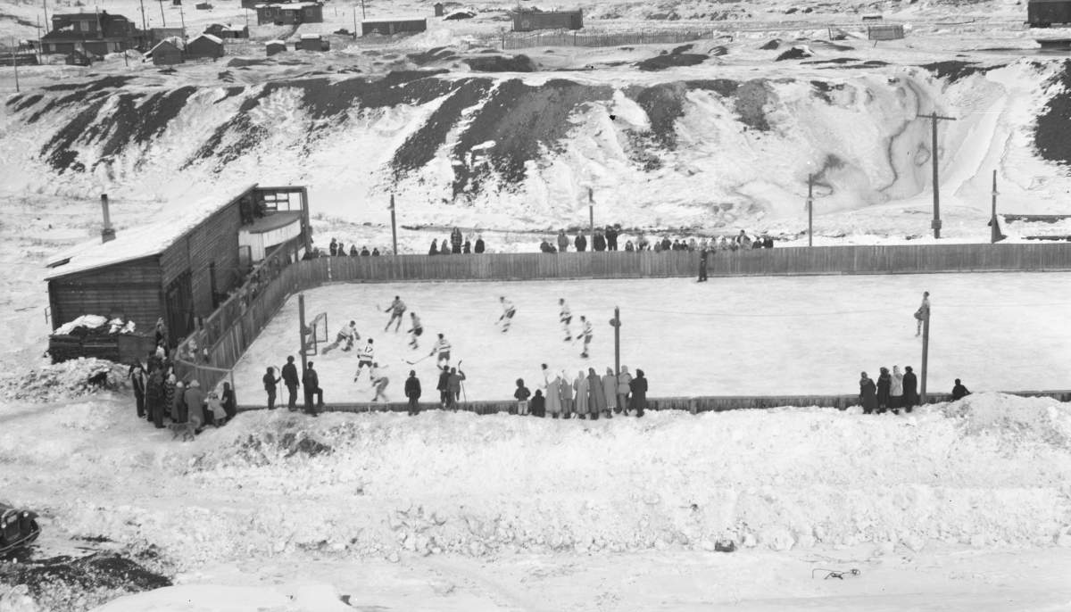 1940 Canadian ice hockey rink in Mountain Park, AB