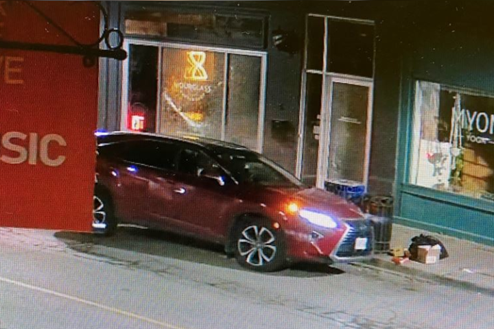Police seek suspects in SUV after window shot out in downtown St. Catharines