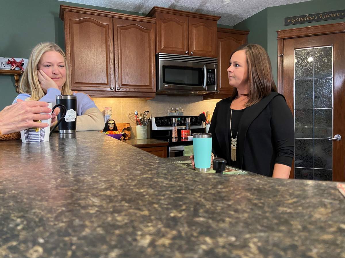 Stephanie Lunn and Dawnie McElligot.