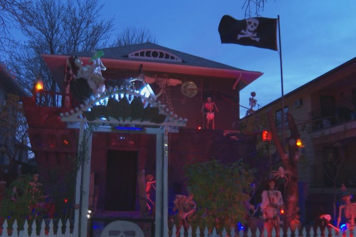 Lethbridge homeowners getting extra spooky for Halloween