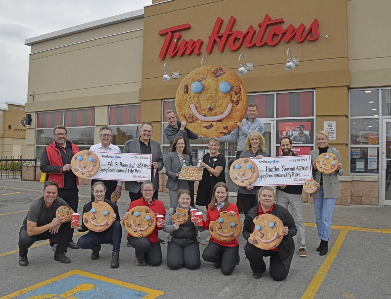 Tim Hortons owners all smiles from Smile Cookie Campaign - Barrie News