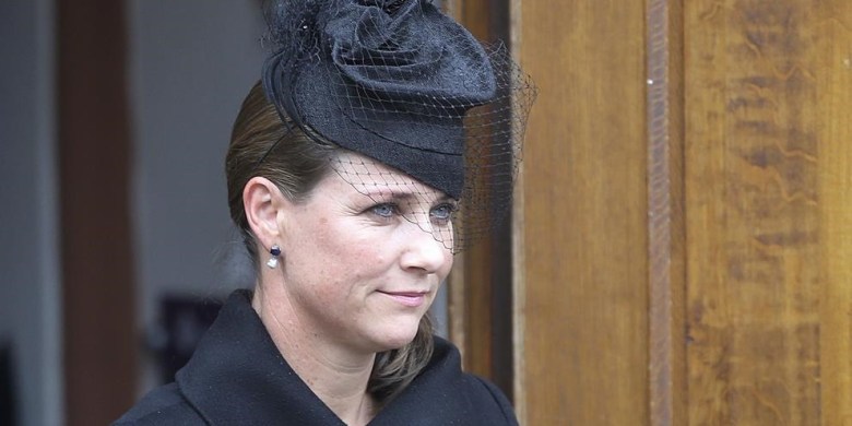 Norway's Princess Märtha Louise gives up royal duties to follow shaman fiancé