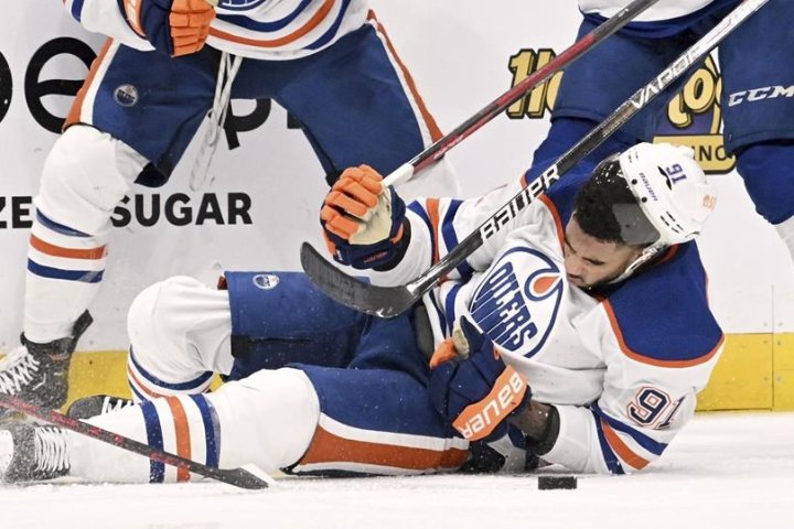 Edmonton Oilers forward Evander Kane expected to miss 3-4 months after suffering wrist injury
