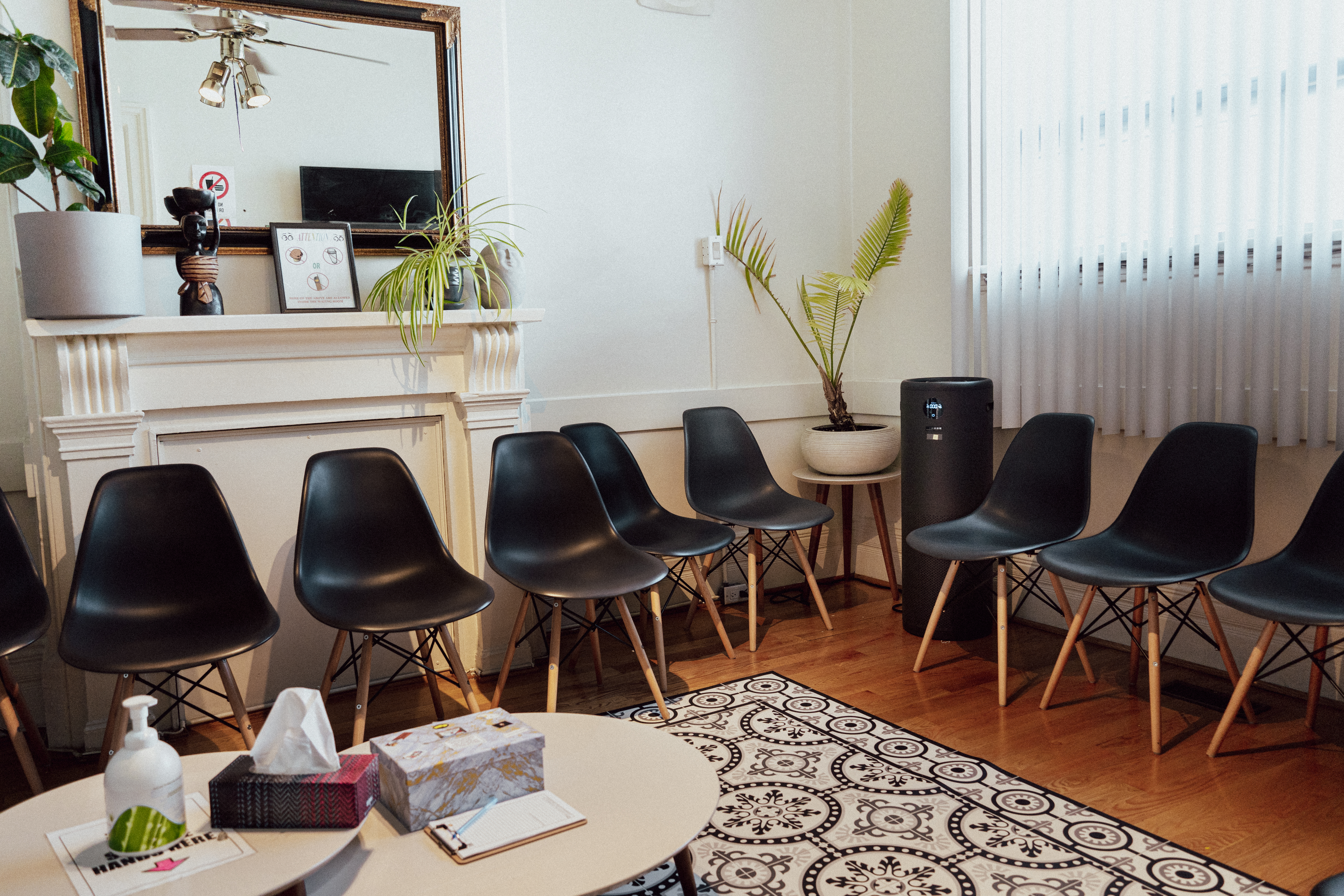 A photo of a waiting room inside of an Ontario abortion clinic