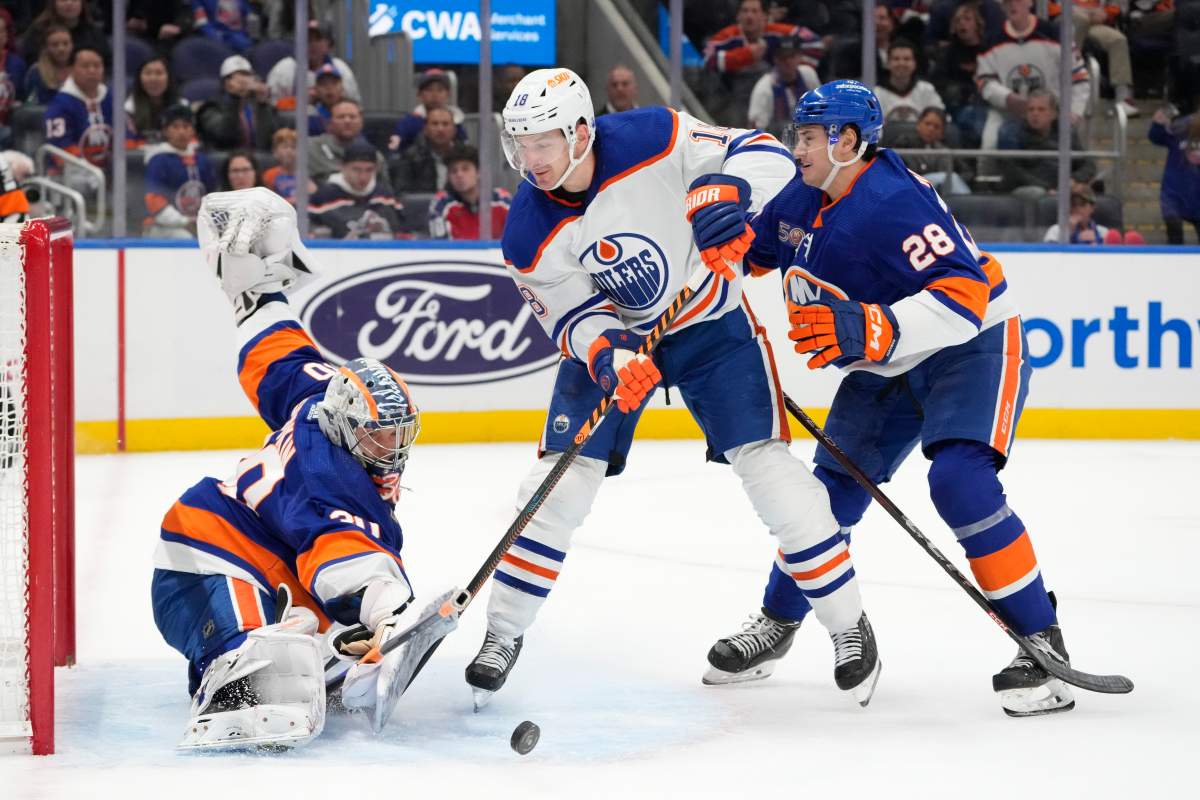 Islanders beat Oilers