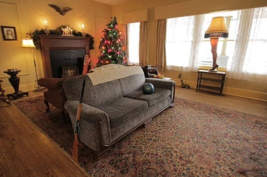 Many of the movie's prized artifacts, including Ralphie Parker's Red Ryder and Old Man Parker's leg lamp, are used to decorate the home.