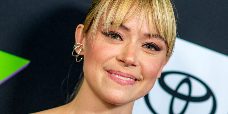 ‘She-Hulk’ Star Tatiana Maslany To Be Inducted Into Canada’s Walk Of Fame