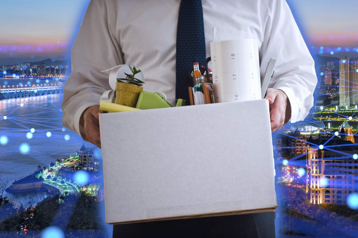 Mass layoffs at Meta and Twitter: 3 key lessons for employees - image