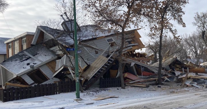Major house explosion reported in Regina